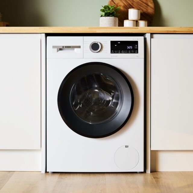 Bosch WGG24400GB 9kg 1400 Spin Washing Machine - White