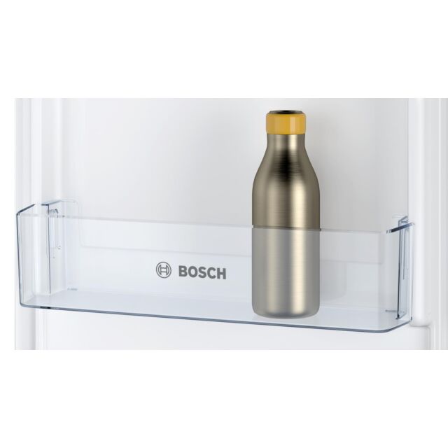 KIN86NSE0G, Built-in fridge-freezer with freezer at bottom