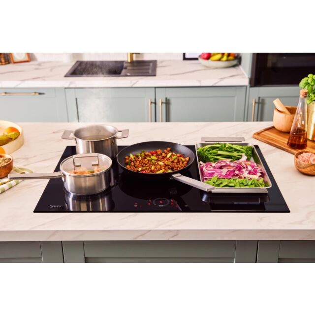 Neff T68FHV4L0 80cm Induction Hob - Black